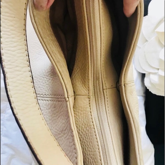 Fossil | Beige Leather Hobo Shoulder Purse Bag - Picture 5 of 8